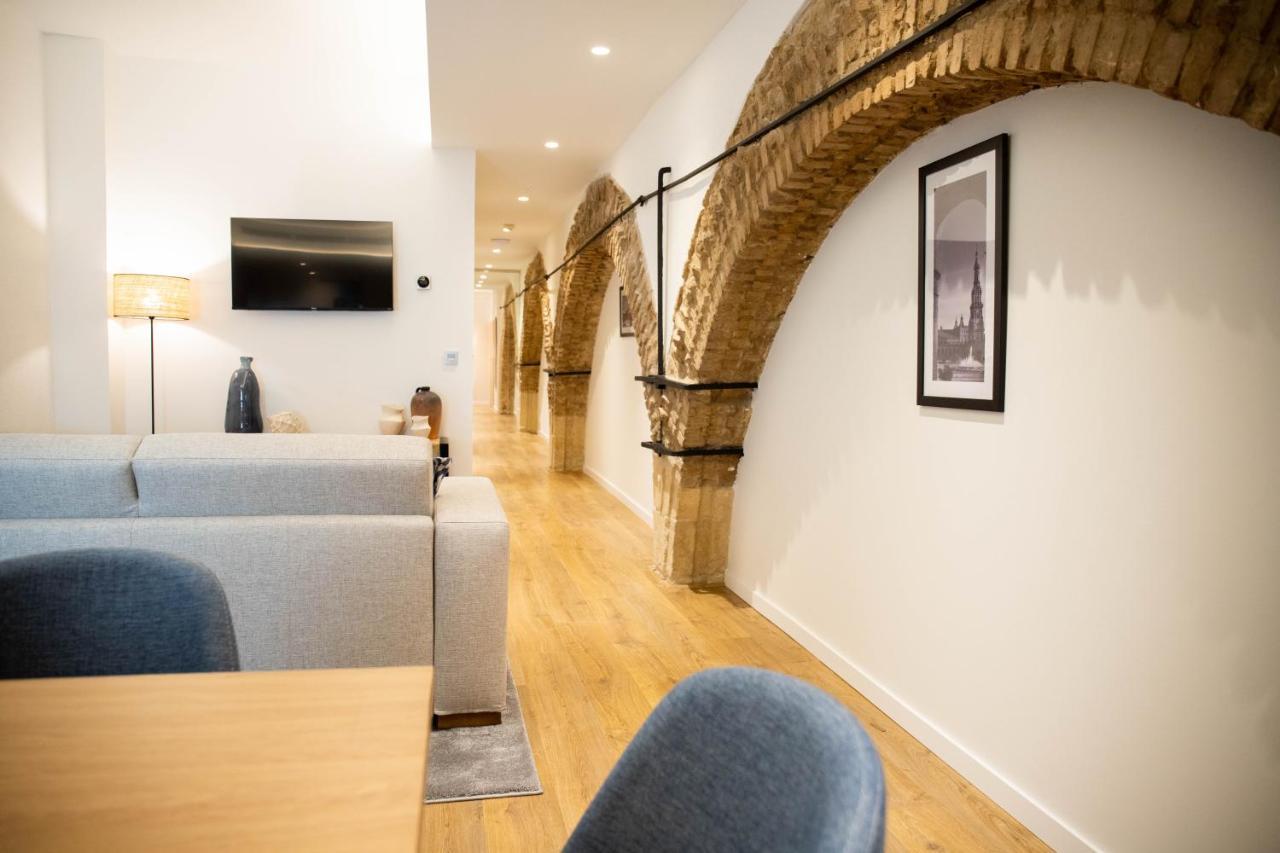 Nqn Aparts & Suites Sevilla Exterior photo