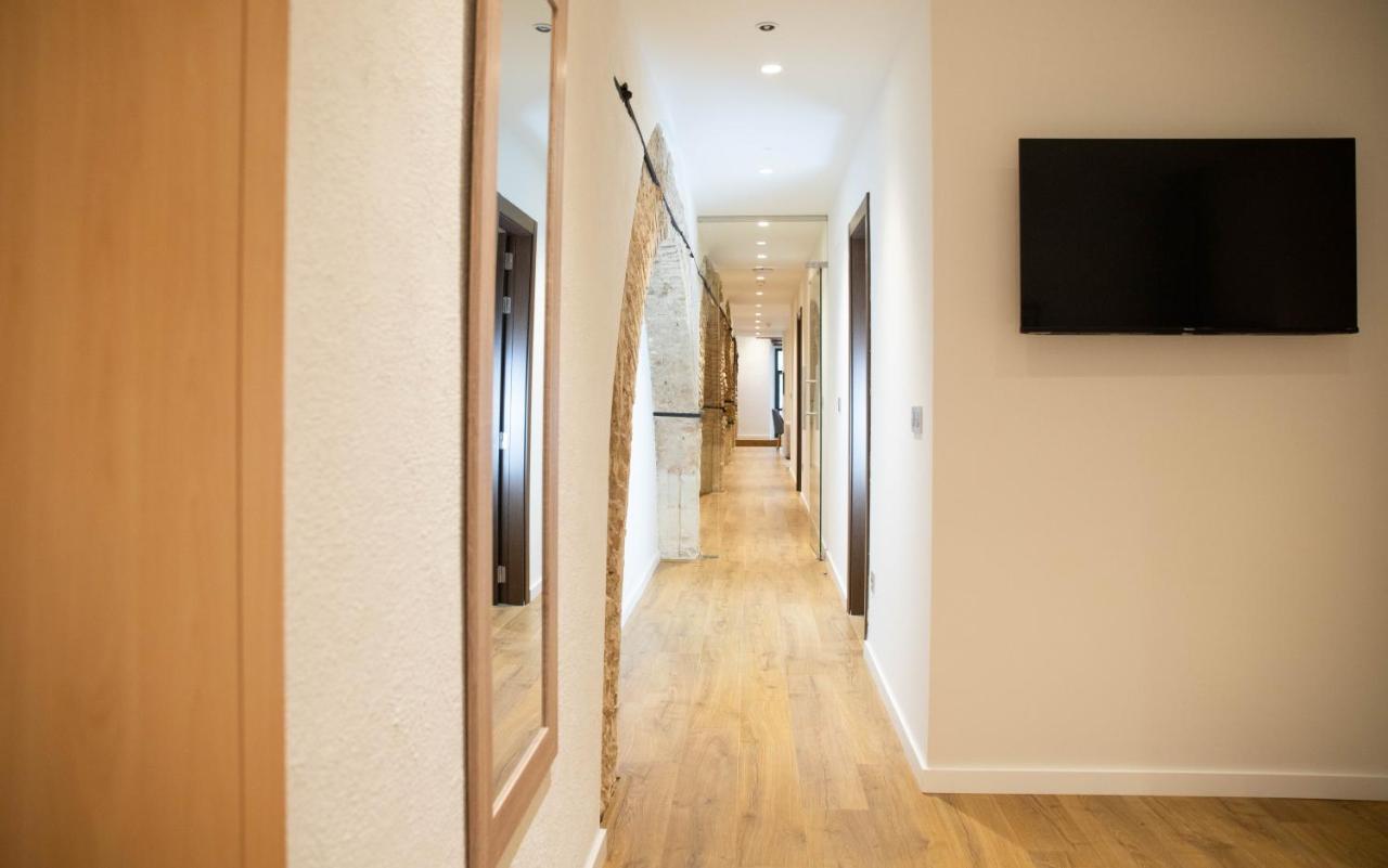 Nqn Aparts & Suites Sevilla Exterior photo