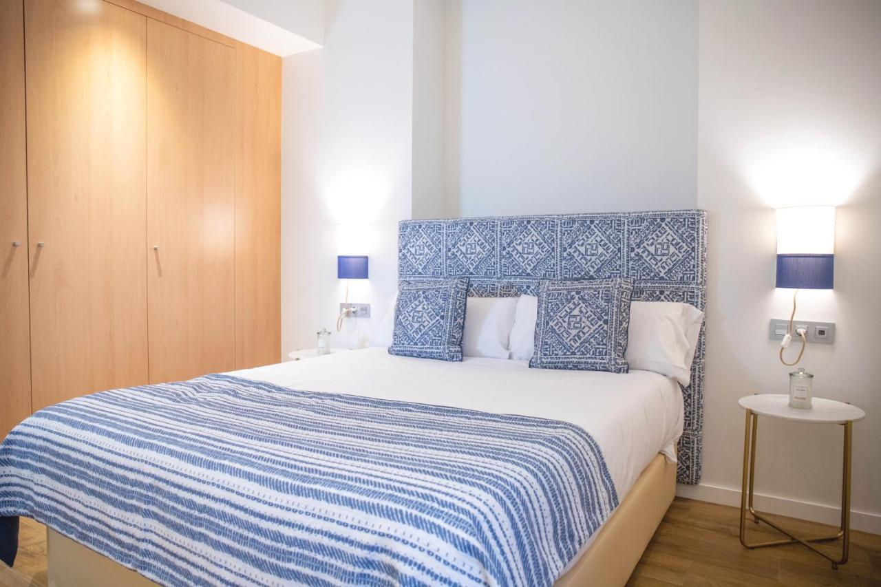 Nqn Aparts & Suites Sevilla Exterior photo
