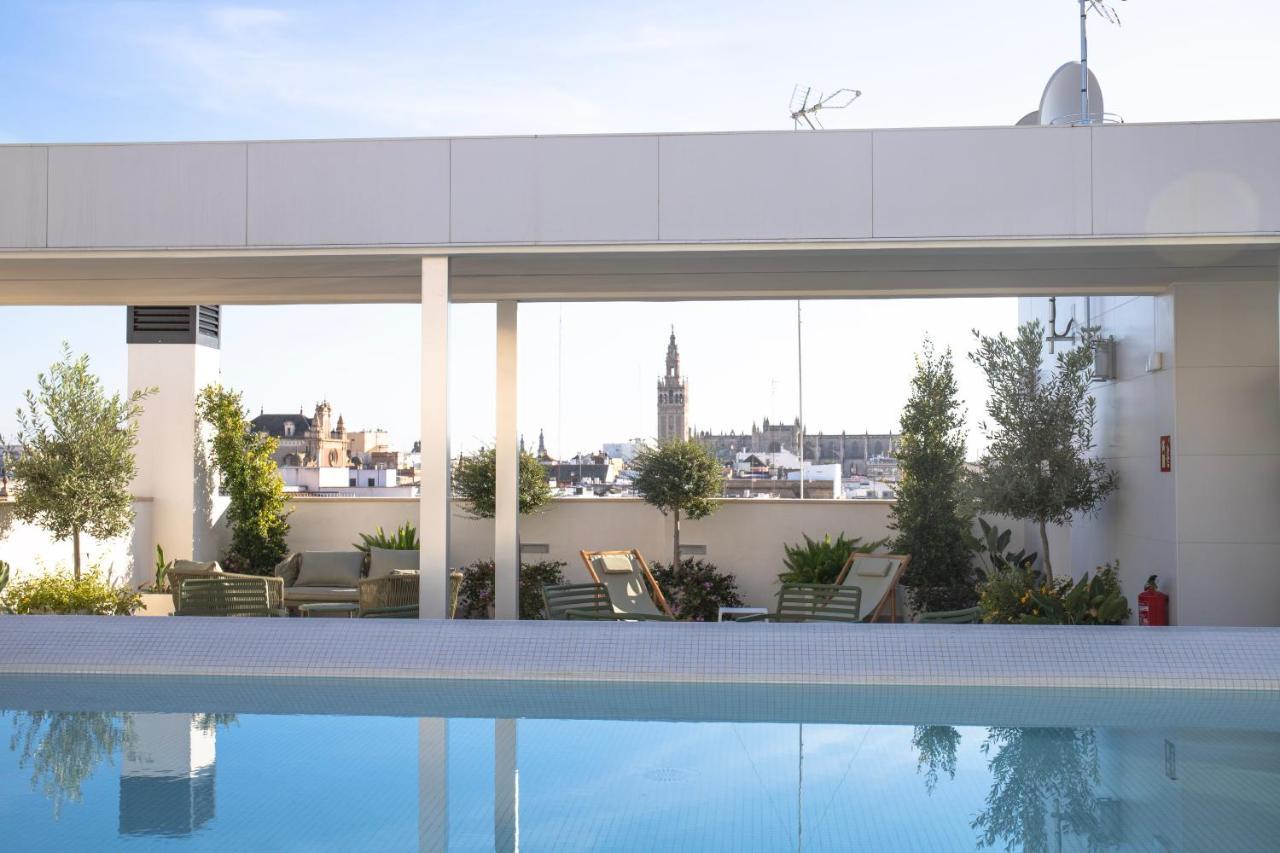 Nqn Aparts & Suites Sevilla Exterior photo