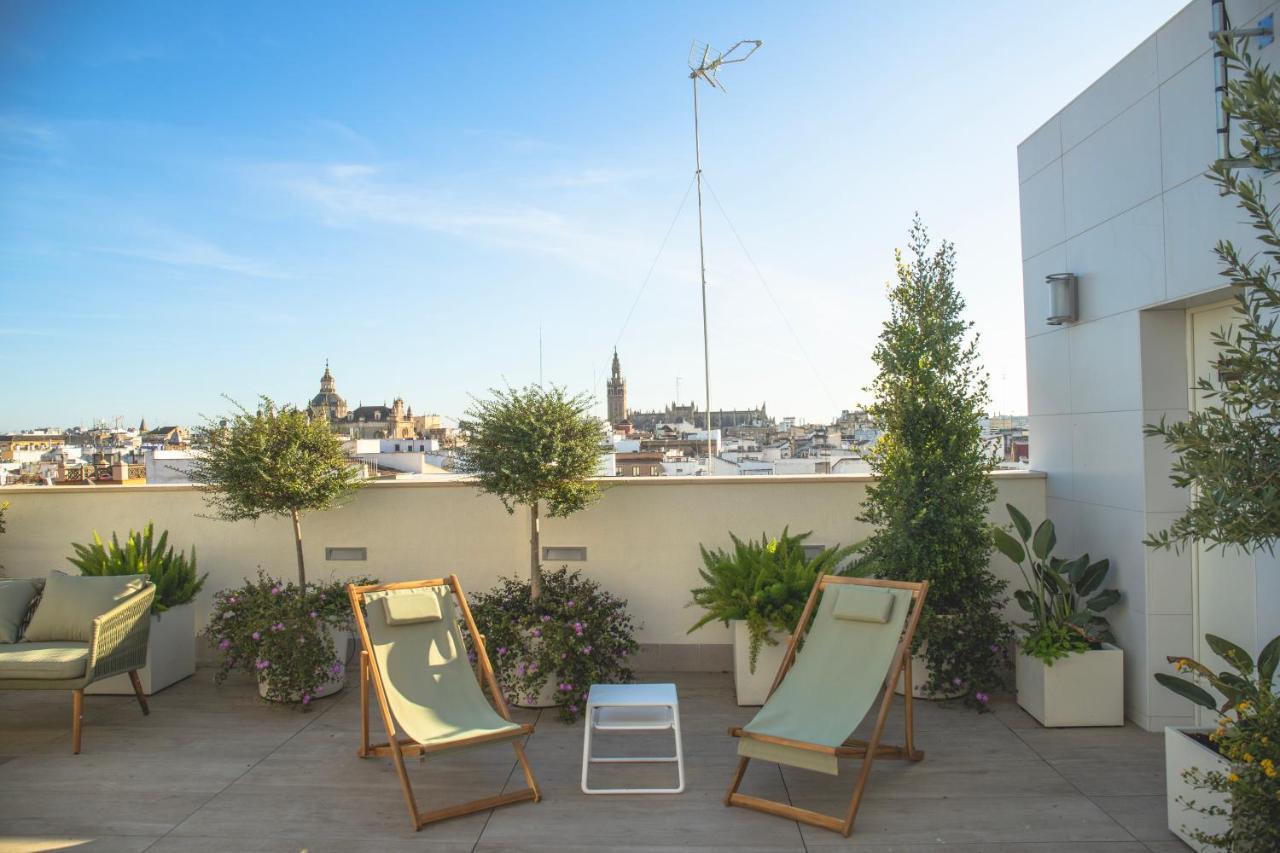 Nqn Aparts & Suites Sevilla Exterior photo